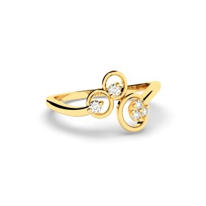 18K Diamond Ring - Image 1